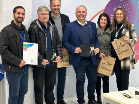 Porto de Imbituba renova convênio com Unisul Dual para integrar teoria e prática na formação de estudantes