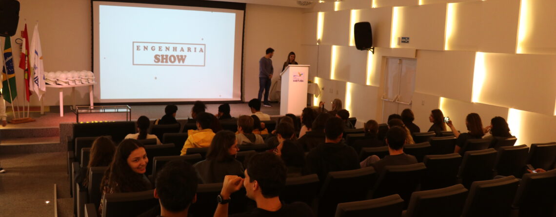 Alunos de Engenharia da UFSC realizam visita técnica ao Porto de Imbituba