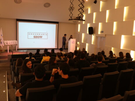 Alunos de Engenharia da UFSC realizam visita técnica ao Porto de Imbituba