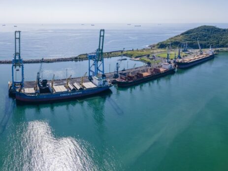 Porto de Imbituba tem o melhor mês do ano em outubro e supera 6,17 milhões de toneladas em 2025