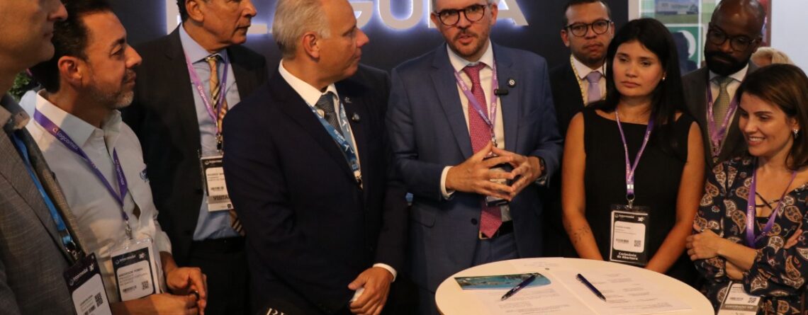 Assinatura de contrato garante avanço nas obras do molhe de abrigo do Porto de Imbituba